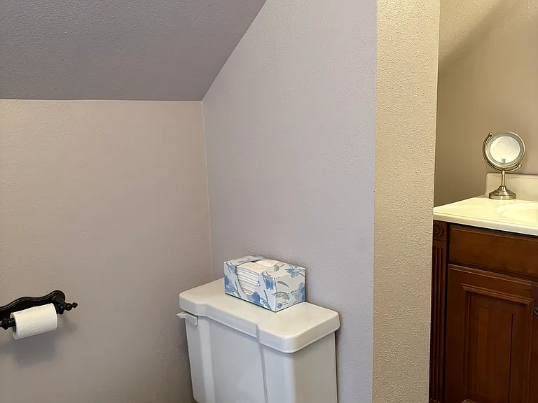 4519 Woolworth Ave — Photo 42