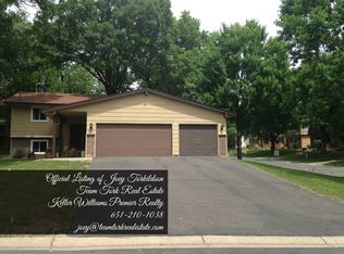 2302 14th Ter NW, New Brighton, MN 55112