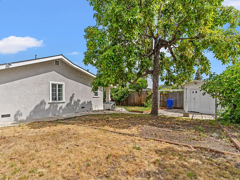14700 Pansy St — Photo 27