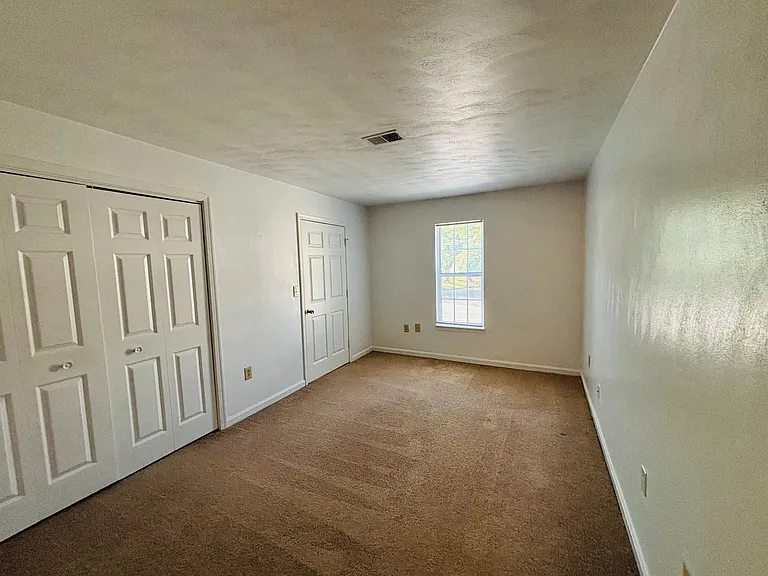 108 Chowning Pl — Photo 12