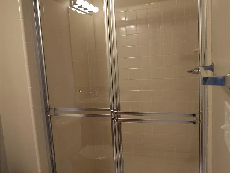 3243 Camden Dr #118 — Photo 20