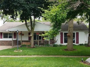 1604 Lincolnwood Dr, Urbana, IL