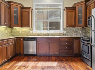 32 N Sumner St #0, Portland, OR 97217