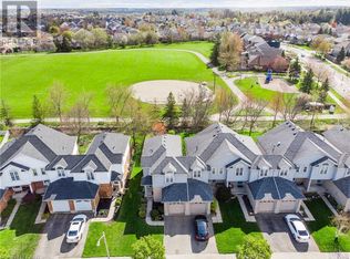 510 Mayflower St, Waterloo, ON N2K3Y7