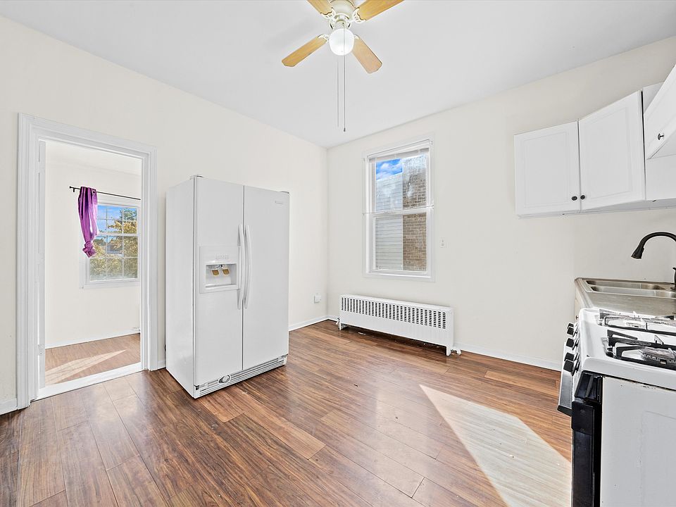 1st image of 5711 W 23rd Pl #2
