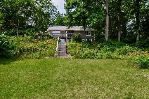 2nd image of 15585 Locke Ln