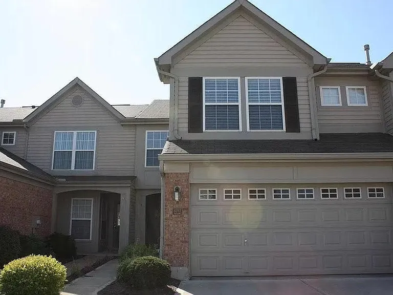 6293 Edgewater Dr — Photo 1