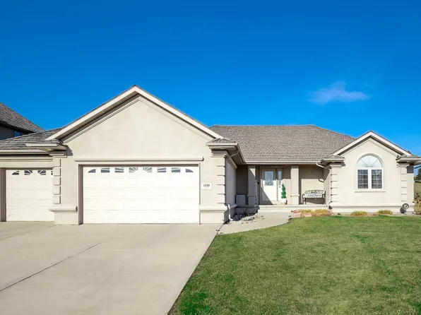 1709 Troon St, Norfolk, NE 68701