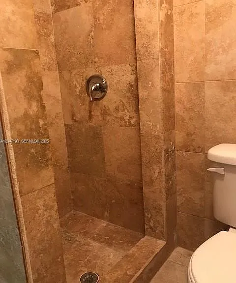 1632 NE 183rd St — Photo 19