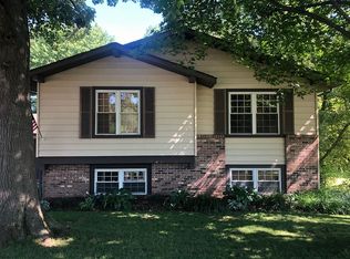 2511 Bluff Ridge Dr, Saint Louis, MO 63129