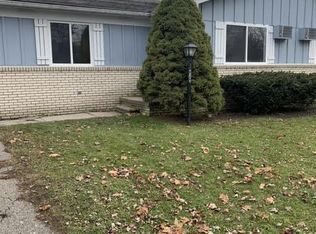 625 S 11th St #625, Saint Clair, MI 48079