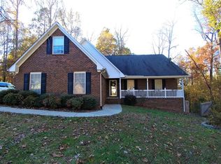 701 Trails End Dr, Graham, NC 27253