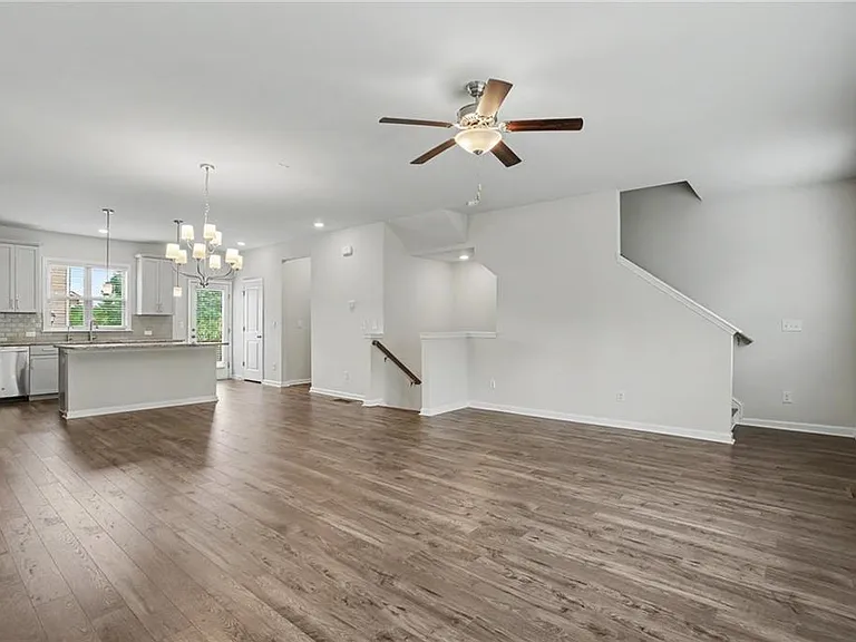 2087 Graywell Ln — Photo 6