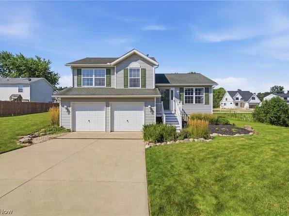 900 Mallet Hill Ct, Medina, OH 44256