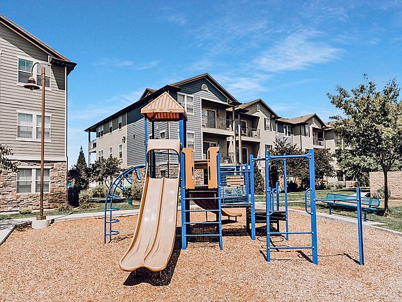 5th image of 7497 S Siena Vista Ln #F302