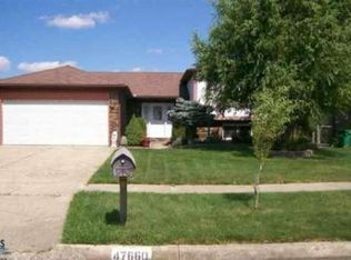 47660 Goldridge Ln, Macomb, MI 48044