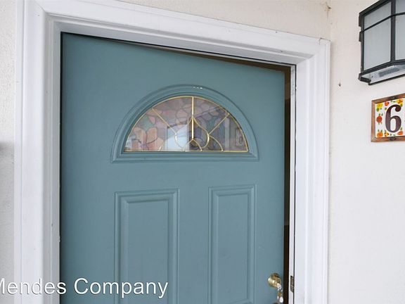 3rd image of 4639 W Point Loma Blvd APT 6