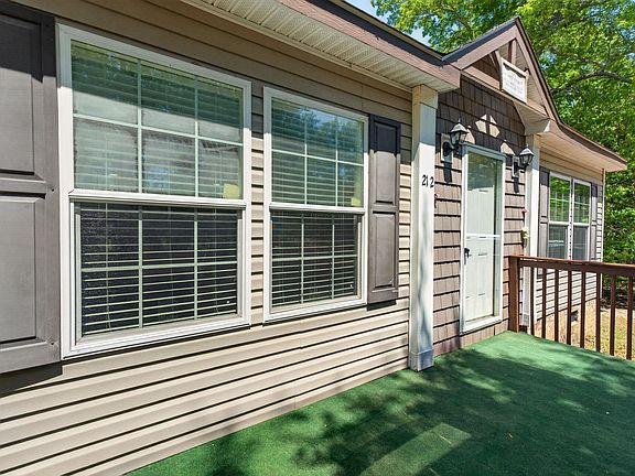 5th image of 212 Cricket Rd