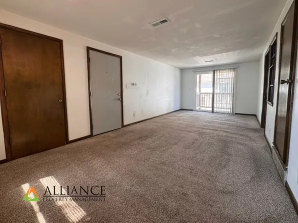 Vattier St. 1206, 1206 Vattier St #1, Manhattan, KS 66502