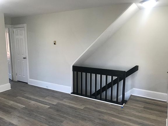 3rd image of 314 Lincoln Ave #2