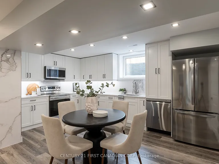 2166 Tripp Dr — Photo 32