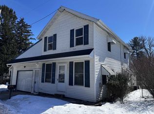 4941 N 4th St, Leopolis, WI 54948