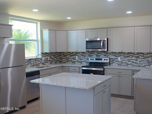 3rd image of 5411 Cresta Way