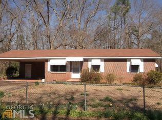 1108 Foster Cir, Valley, AL 36854