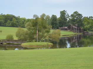 1915 Ridge Rd, Mc Ewen, TN 37101