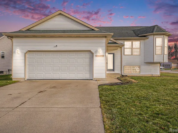 11276 Autumn Breeze Trl, Clio, MI 48420