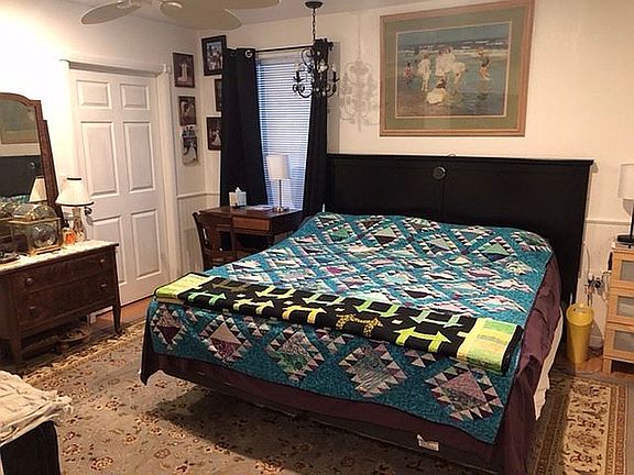 Master Bedroom walk-in close