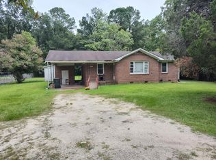 302 S Live Oak Dr, Moncks Corner, SC 29461