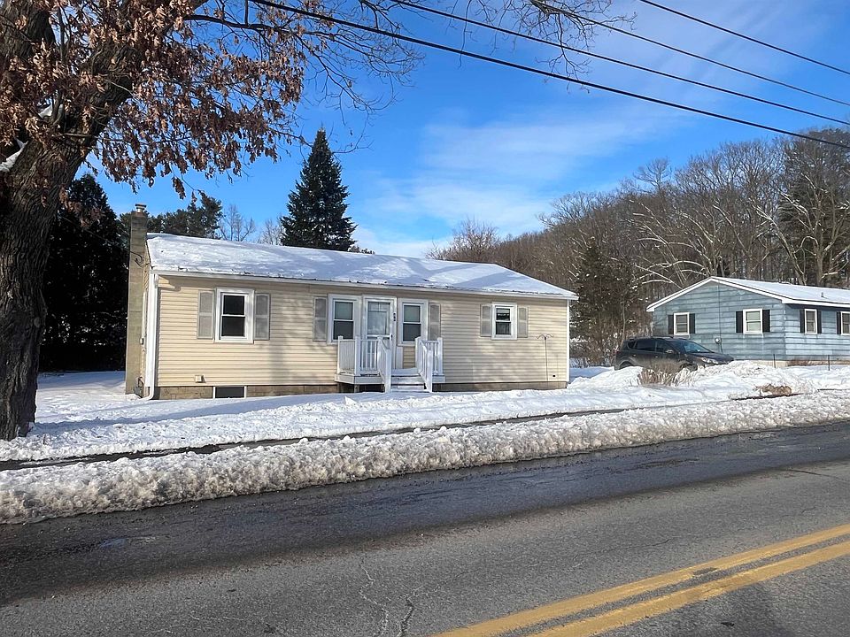 1st image of 46 Pinecrest Drive