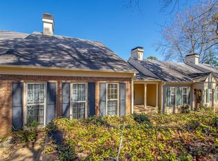 27 Windsor Ct, Little Rock, AR 72212