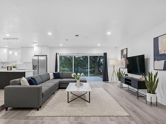 3rd image of 14431 NW 13th Rd