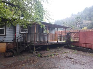 3220 Redwood Dr #A, Redway, CA 95560