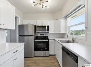 3933 Blondo St, Omaha, NE 68111