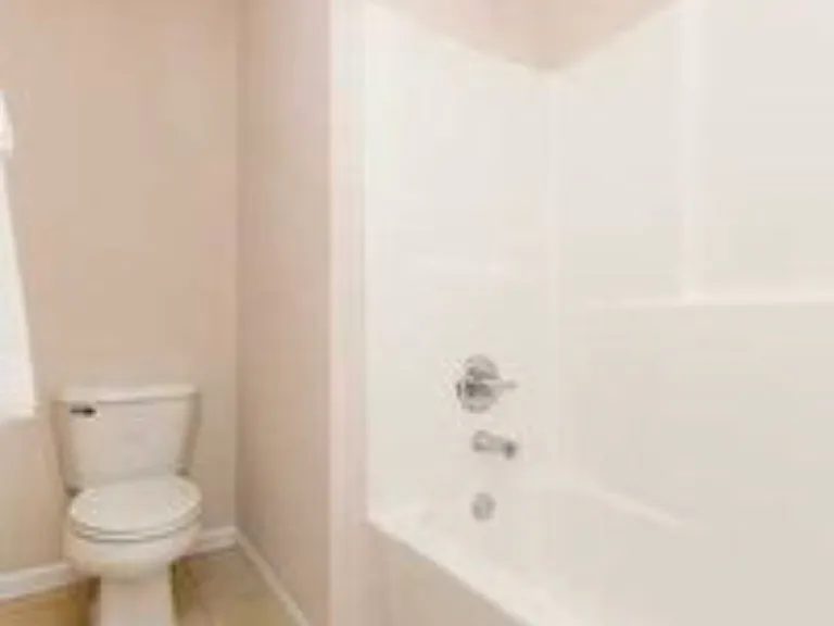 1552 Southernwood Dr — Photo 4