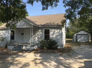 613 S Fielder Rd, Arlington, TX 76013