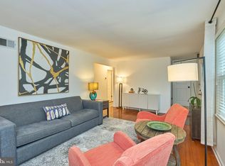 2830 Bolling Rd, Falls Church, VA 22042