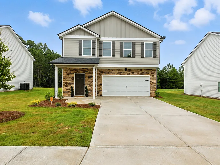 611 W Vincent Dr — Photo 1