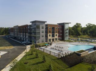 12300 Moores Lake Rd APT 1105, Chester, VA 23831