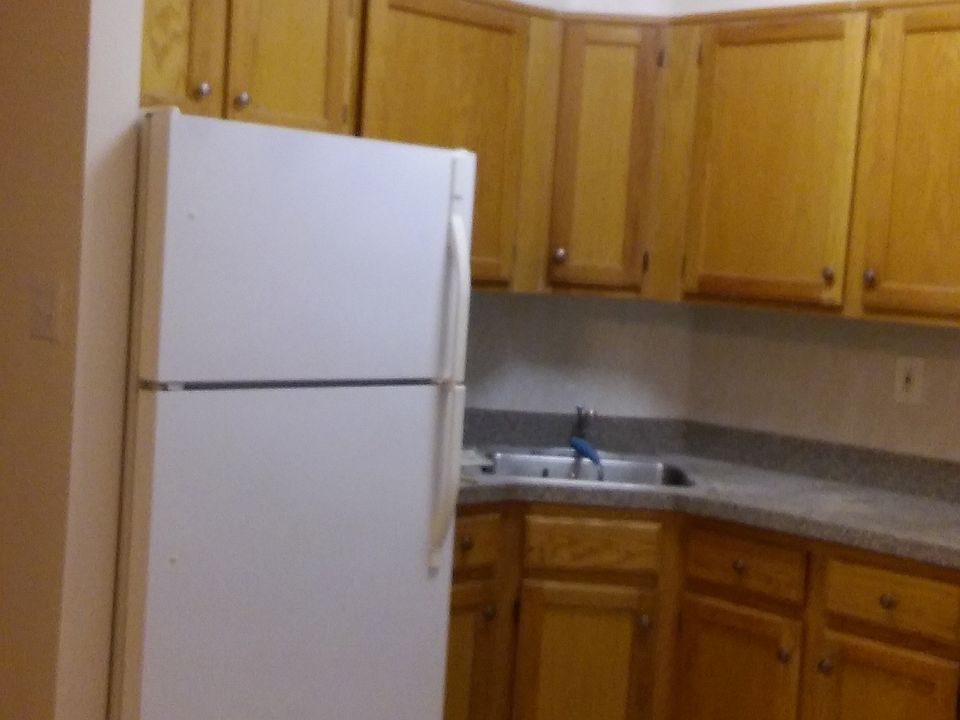 1st image of 284 Chauncey St