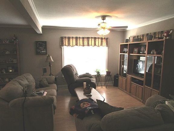 5th image of 28555 Miss Lou St