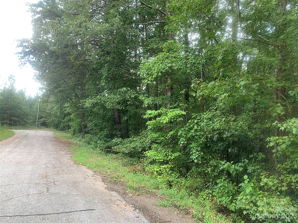 1st image of Hawthorne Ln