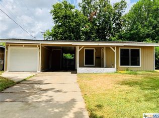 3404 Greenwood St, Victoria, TX 77901