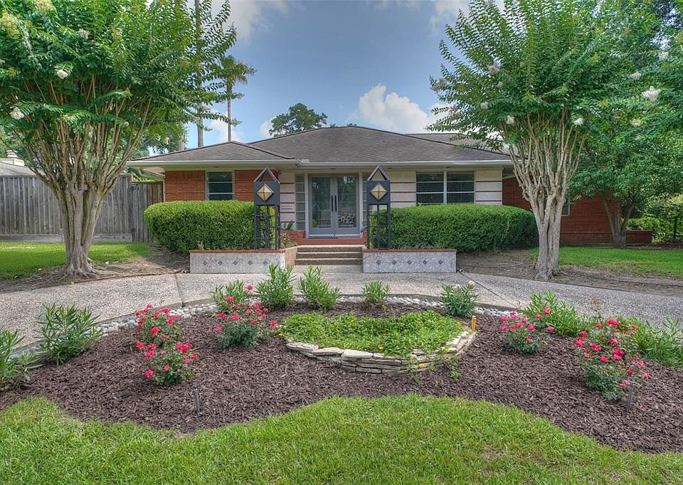 1st image of 6206 Grovewood Ln