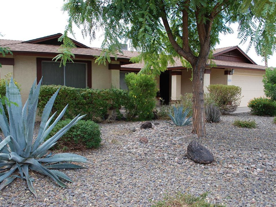 1st image of 4001 W Desert Hills Dr