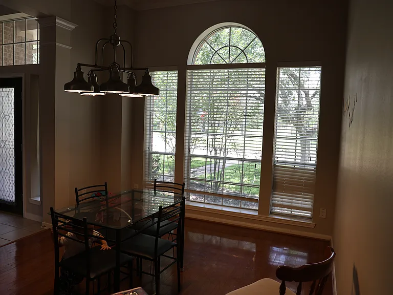 4323 Lakeside Meadow Dr — Photo 19