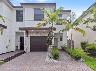 25545 SW 109th Ave, Homestead, FL 33032